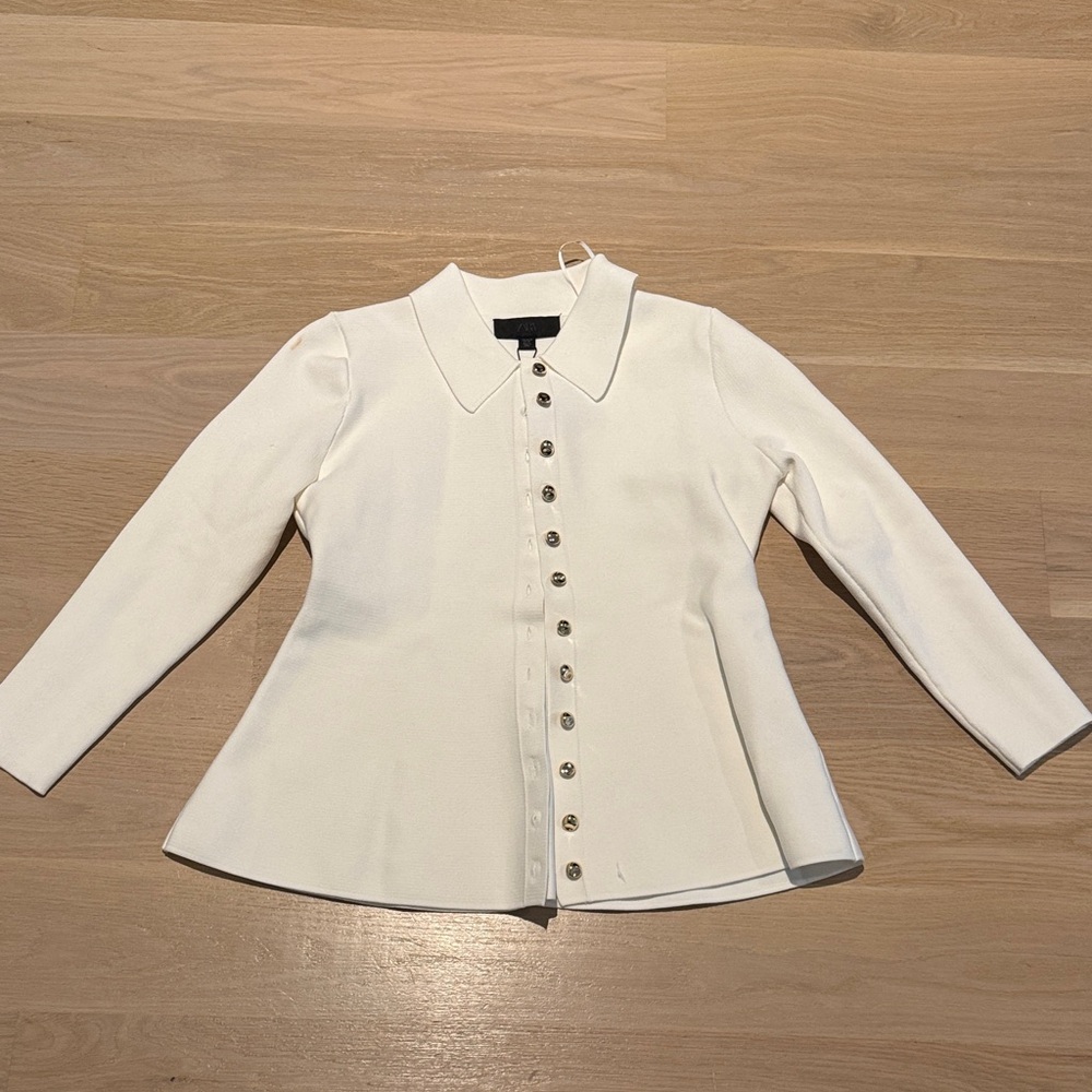 Zara White Button-Down Blazer